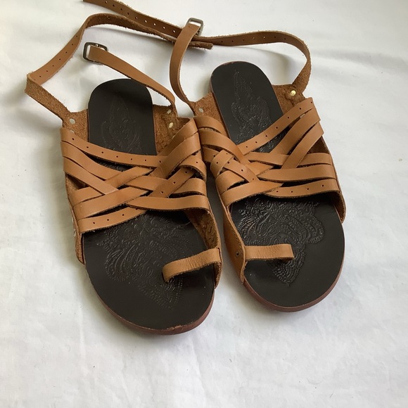 Free People Yellow Leather Strappy Sandals Sz 7.5 (38 UK) Ankle Strap, Toe Strap - Picture 2 of 5